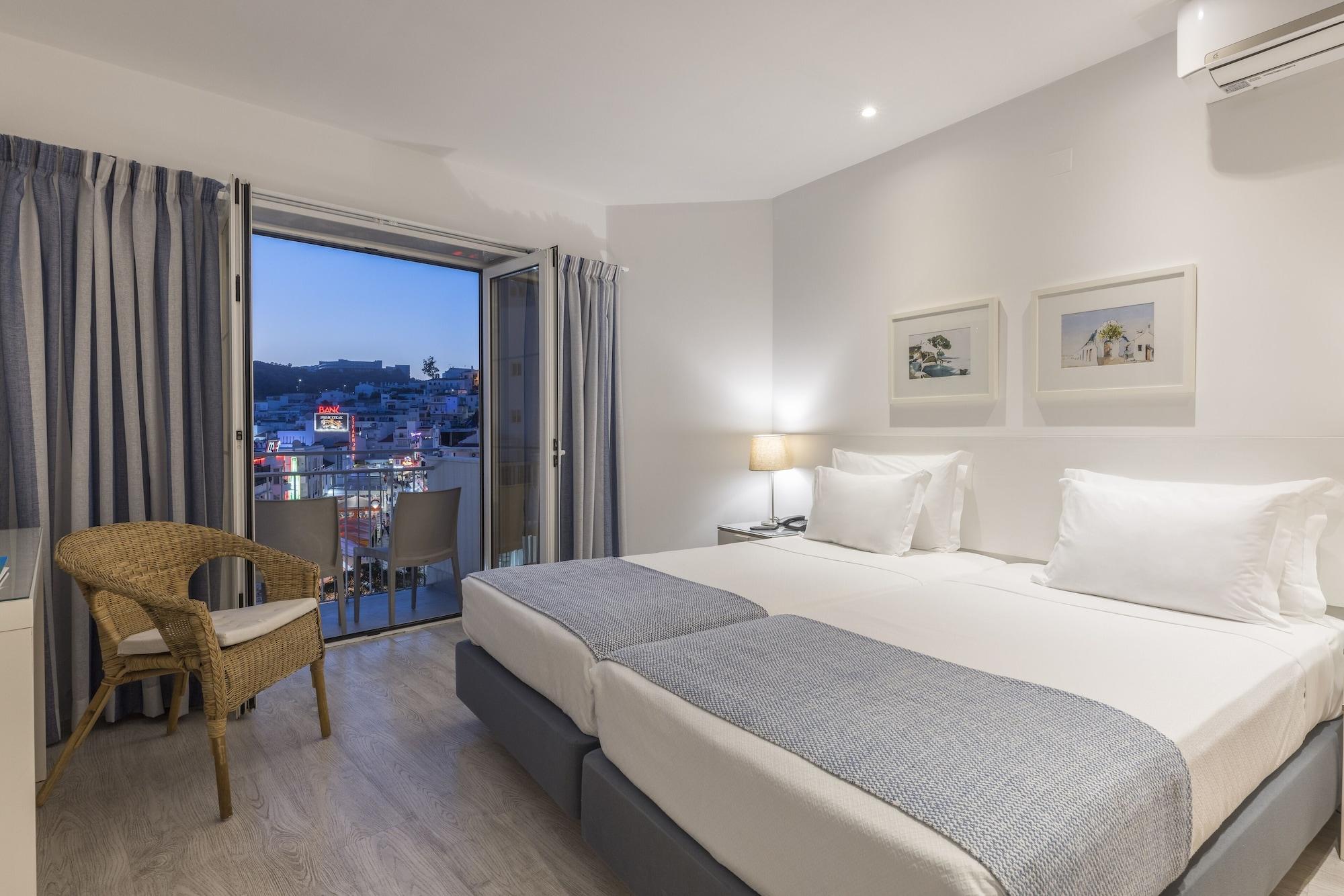 Hotel Baltum Албуфейра Екстериор снимка