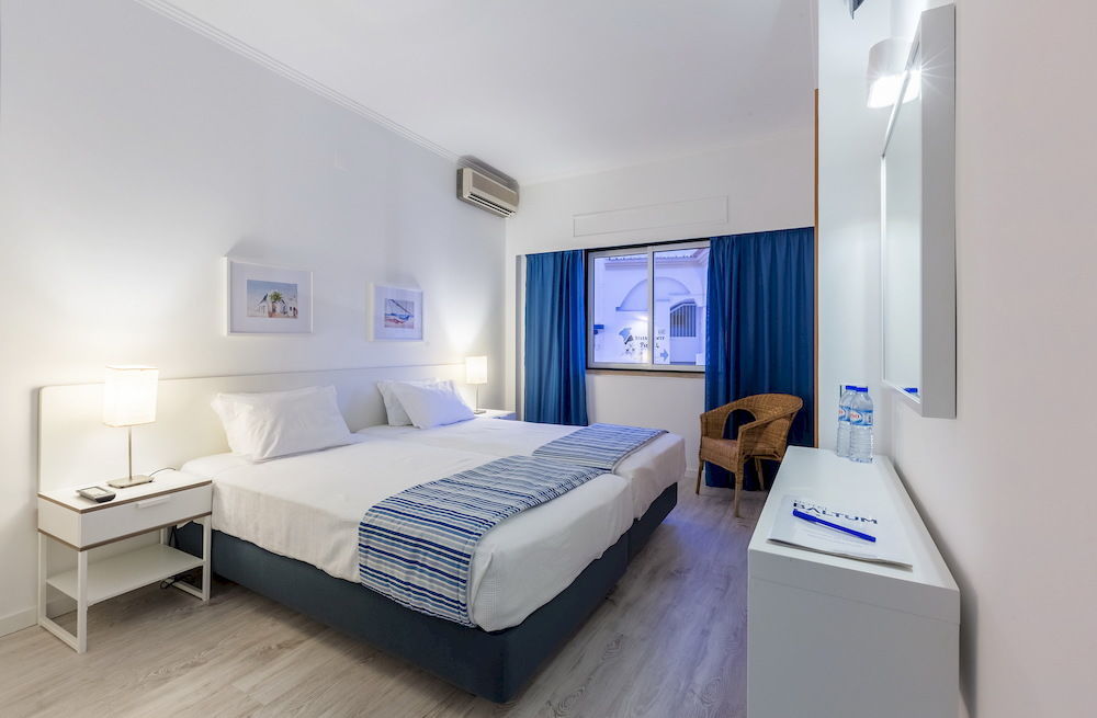Hotel Baltum Албуфейра Екстериор снимка